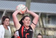 Netballers pay tribute