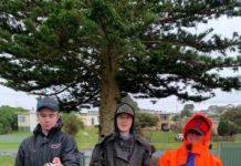 Tuna show their heads