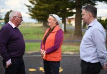 Grant Council officials meet with the community