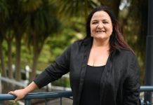 Life coach receives award