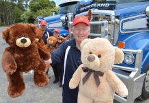 Xmas truck convoy for kids