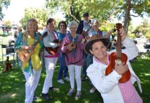 Jamming in the Cave Gardens with ukuleles