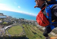 Veterans honoured at seaside clash