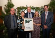 Timber Legend award to Pat Lamb