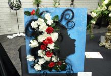 Floral art show wows crowd