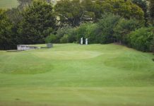 Birdie’s galore at Lakes course