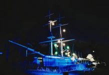 Light up the night in support of QLD Police