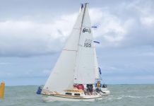 Wind and rain fail to deter sailors