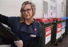 Bin divers cause chaos