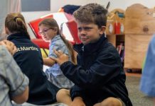 Students sign up for language skills