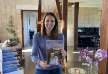 Author ‘lucky’ for community support