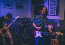 Stokes handles the heat