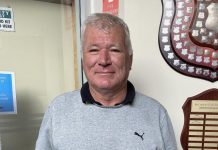 Freezing temperatures do not deter die-hards