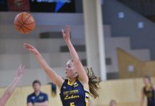 Lakers visit top team