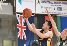 Men fight back for impressive victory