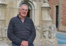 Richard receives top award