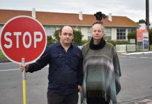 School crossing callout