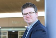 Radiation group meets minister