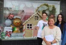 Business community shines for Christmas