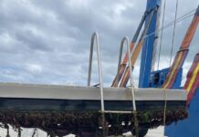 Pontoon returns to Robe’s Front Beach