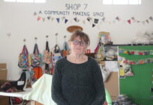 From fabric waste to wearable art