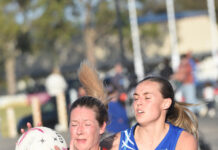 Bulldogs clinch close win