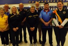 Title decider entertains