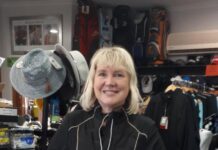 Chills return to Lakes course