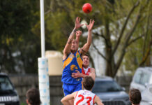 Eagles secure grand final spot against Roosters