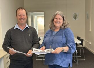 Shared hub on the table