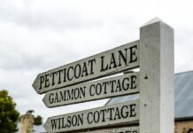 Help wanted at working bee