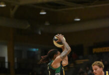 Men take it down to the wire